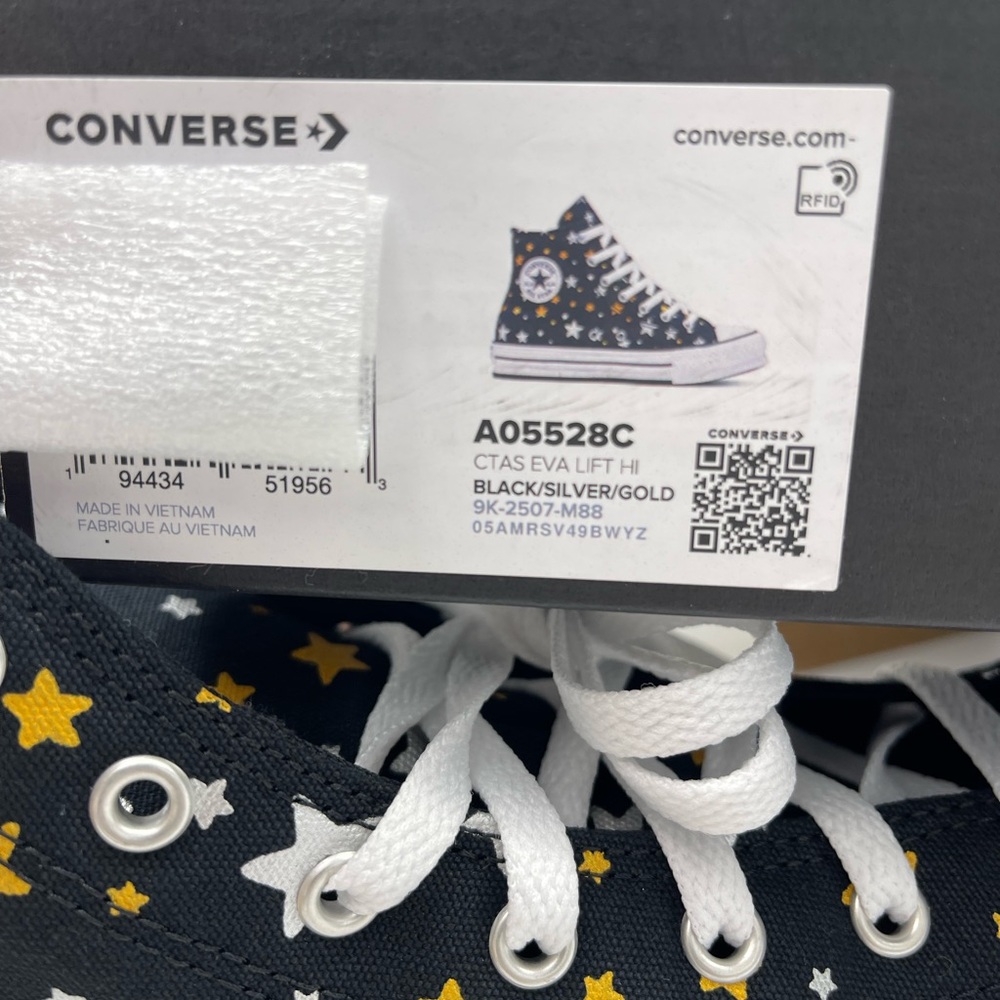 Converse WMNS Star Pattern High-Top
CTAS EVA LIFT HI
BLACK/SILVER/GOLD Sneakers - Picture 11 of 16